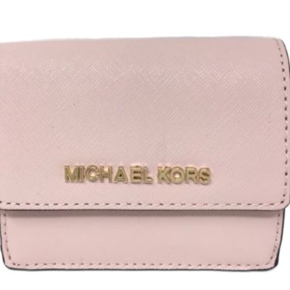 Michael Kors Handbags - NWT MICHAEL KORS JET SET ID KEY COIN CARD Wallet